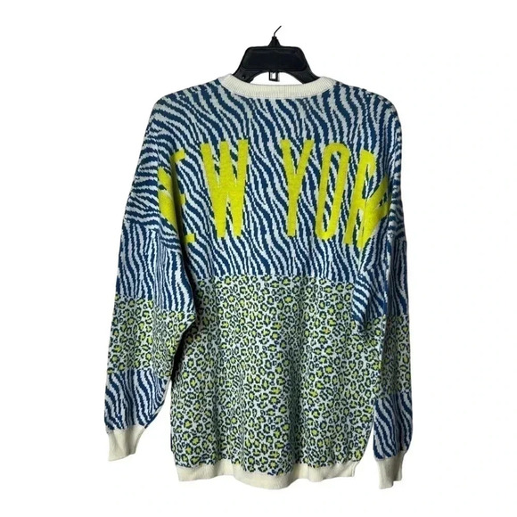 1370. SPIRIT JETSEY “NEW YORK” LONG SLEEVE TOP OVERSIZED XSMALL‎ ANIMAL PRINT - Picture 7 of 10